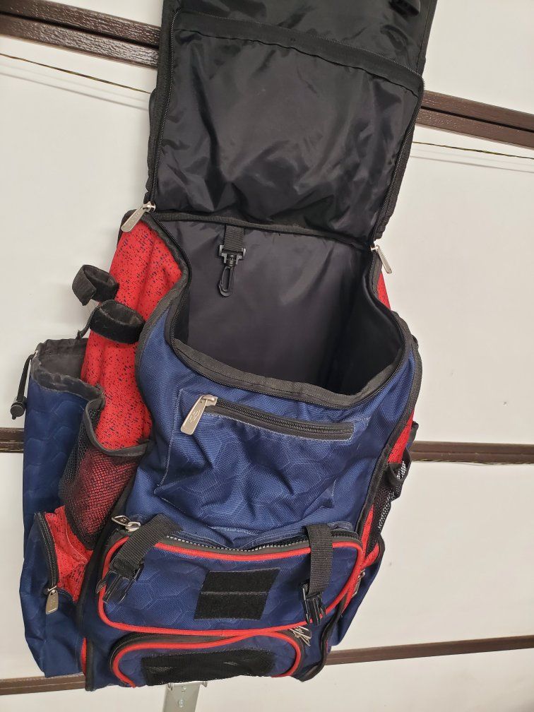 Main image 4