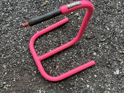 Scorpion Bike Stand