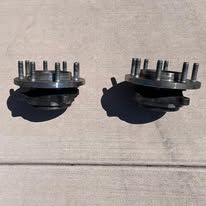2025 Ram 2500 Front Hubs
