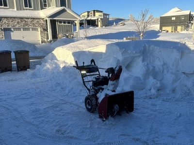 Toro Powermax 826 Snowblower