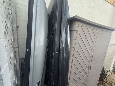 the silver Thule free