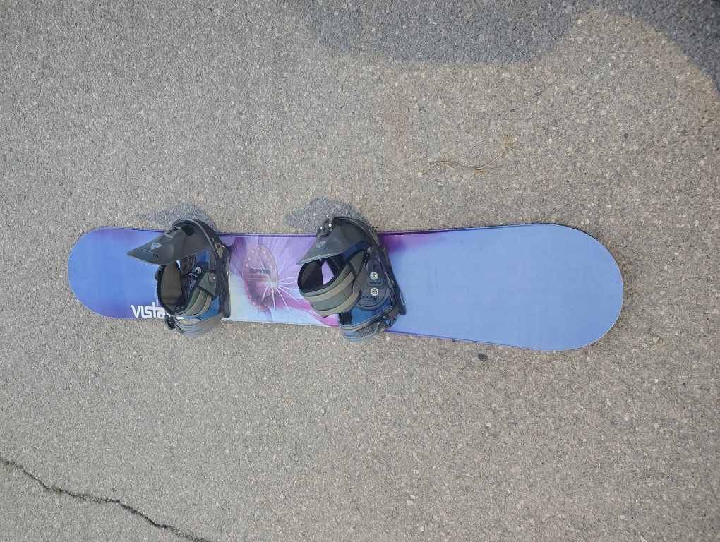 RIDE VISTA WOMAN'S SNOWBOARD 154CM ,M BINDINGS