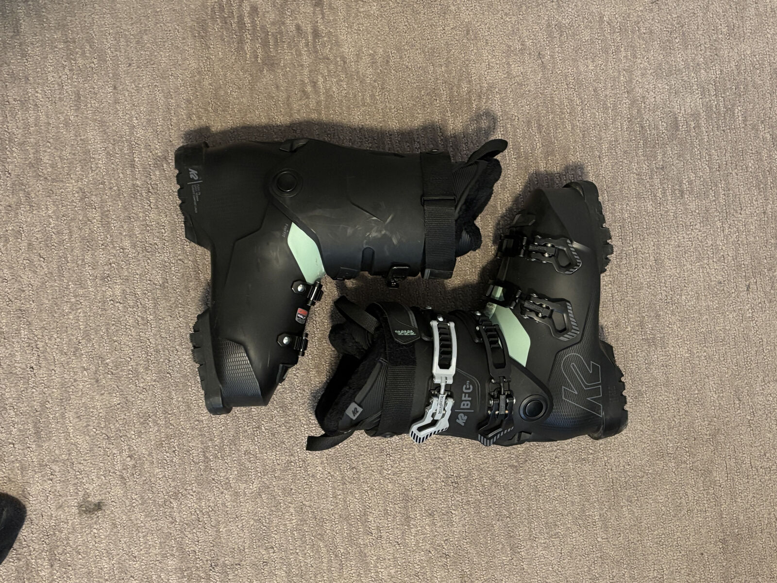 Women's Ski Boots - K2 size 296, 25.5 Mondo, US Women's 8.5