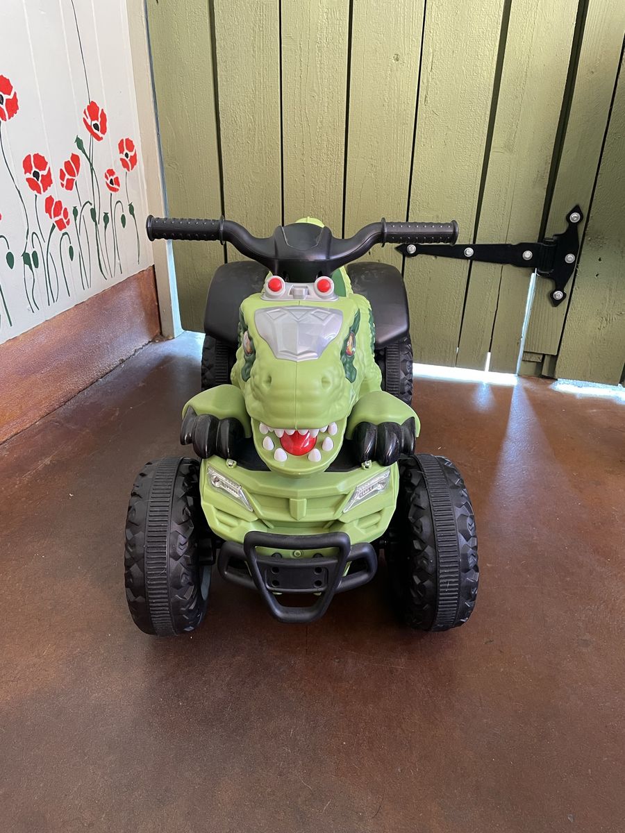 Dinosaur electric ride on ATV