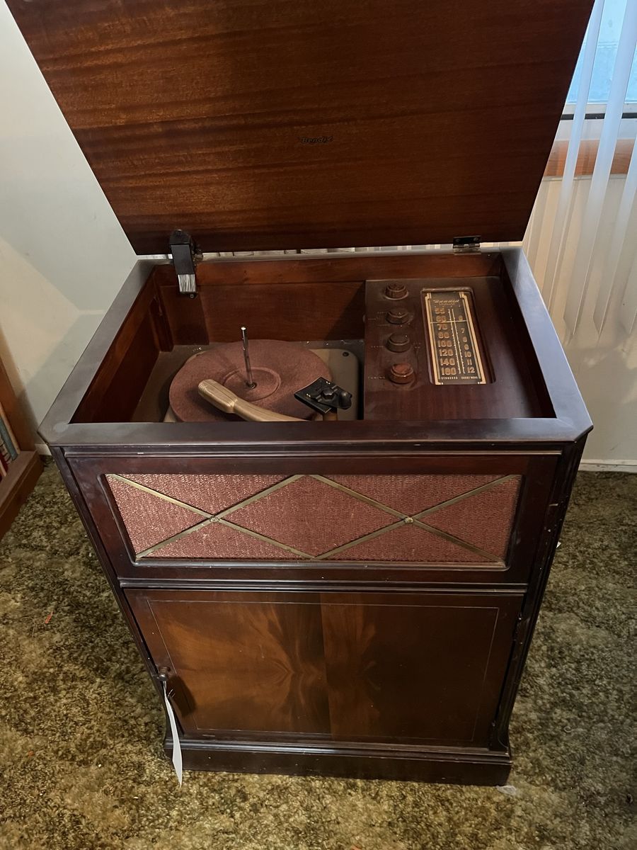 Antique Radio/Record Player