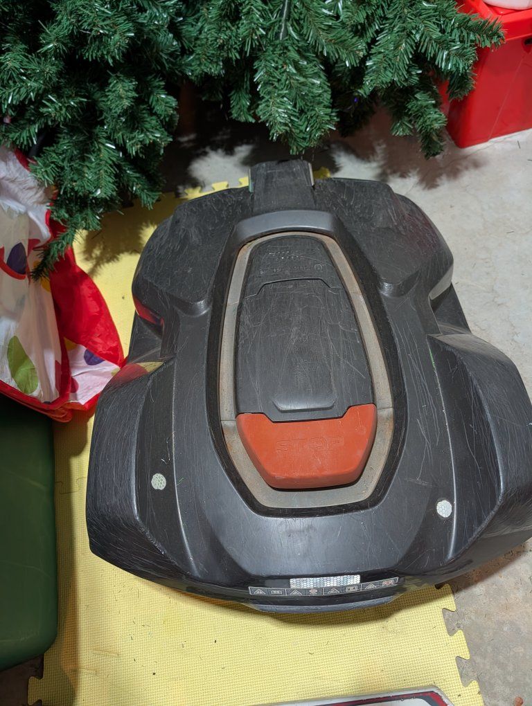 Husqvarna Auto Mower Robot 420 2018