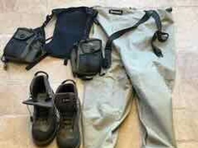Simms fly fishing wadders
