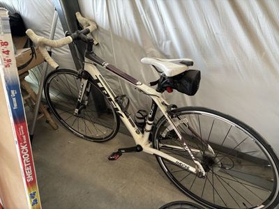 Trek Madone Carbon Roadbike