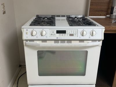Maytag Gas Range Oven White Slide-In