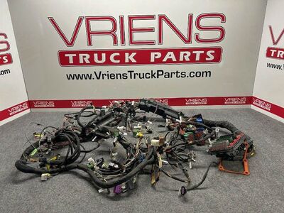 S92B26612390000003 HARNESS-DASH MAIN CAB
SOME WIRE ENDS ARE MISSING