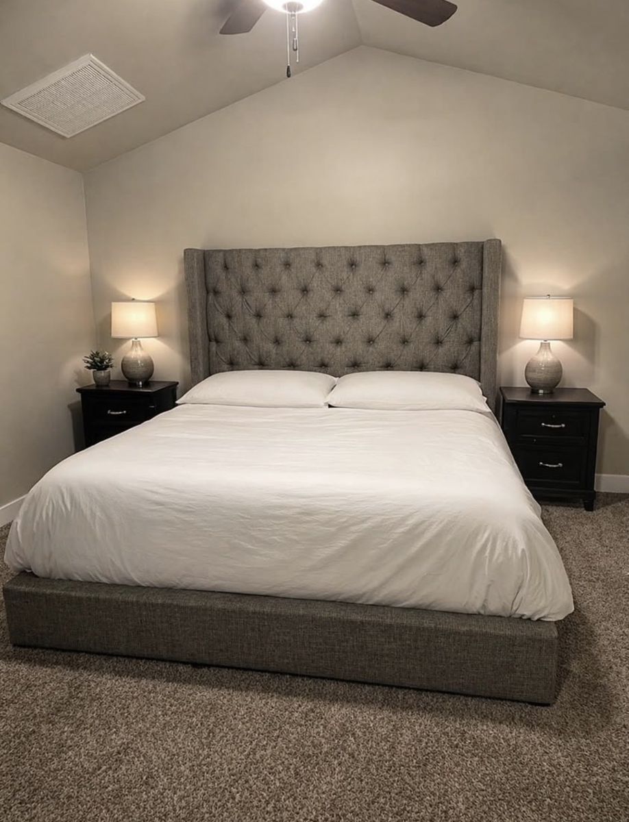 Ashley Furniture, King Upholstered Bed