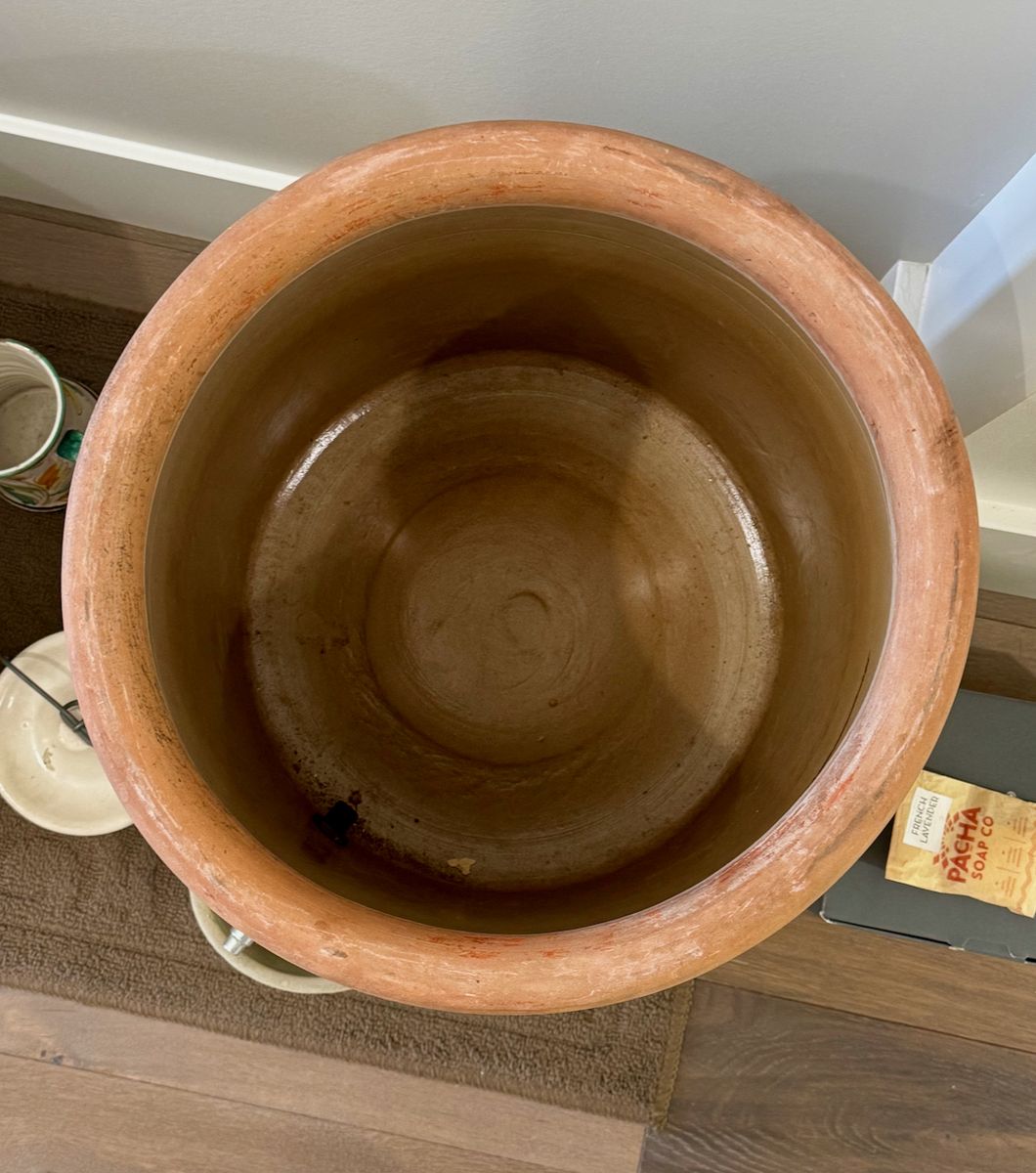 Main image 5
