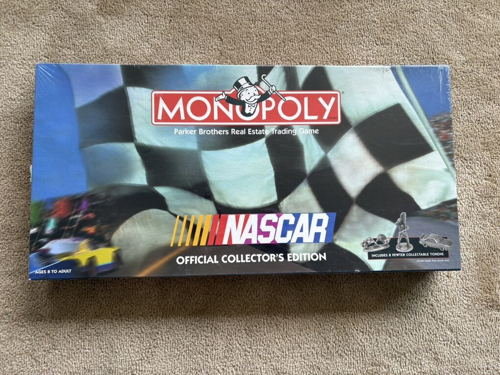 NEW Monopoly: NASCAR Collector's Edition