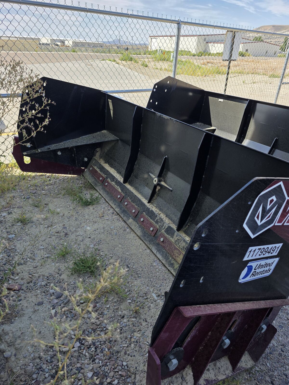 V60 Skid Steer Snow Pusher