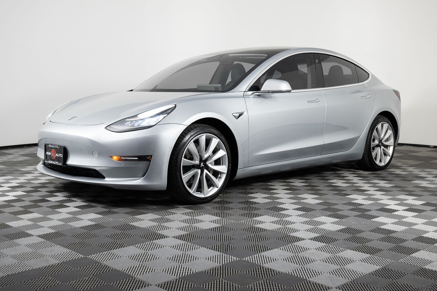 2018 Tesla Model 3 Long Range