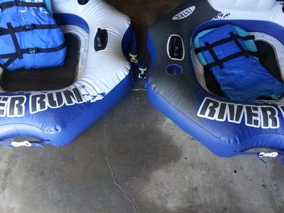 2 River Run Inflatable With small lifejackets