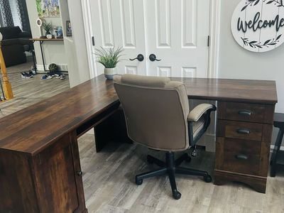 Large Solid Wood-Style L-Shaped Executive Desk with Drawers & Storage Cabinet