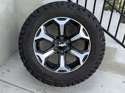 Chevy Silverado 1500 Tahoe Rims and Tires 285/60R20 Bfgoodrich Ko3 Load E Like New