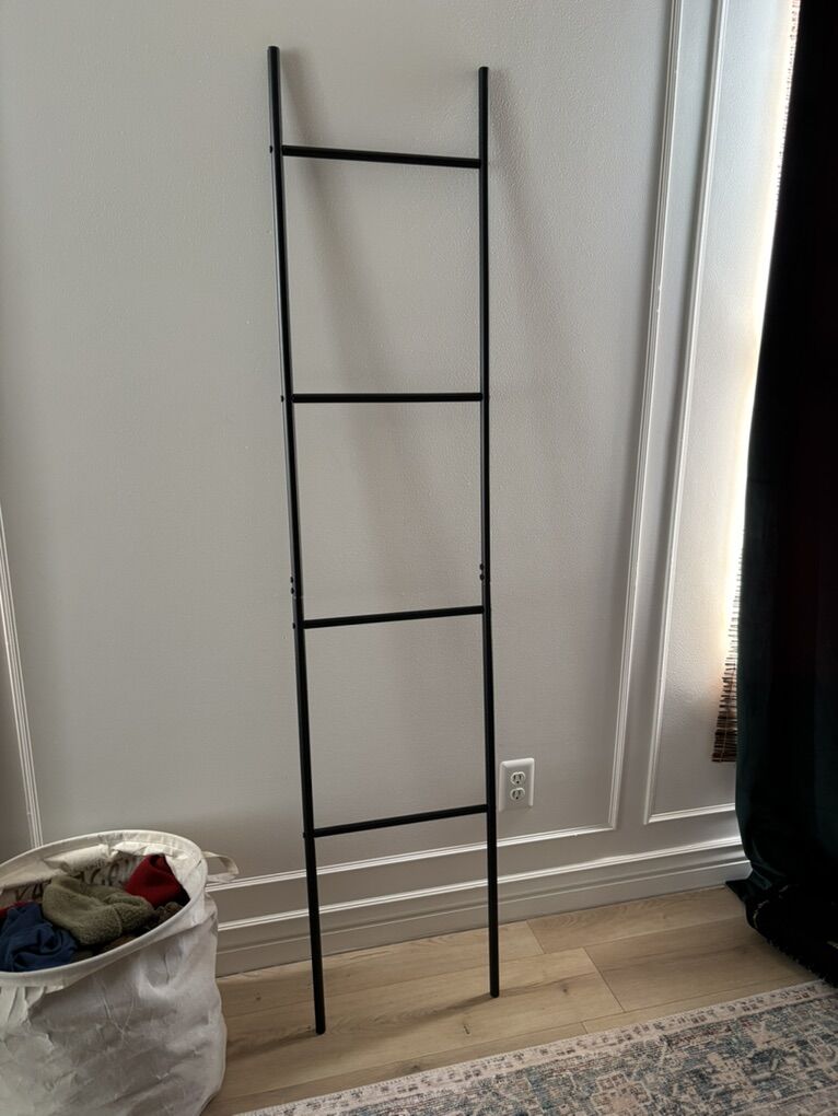 Blanket Ladder