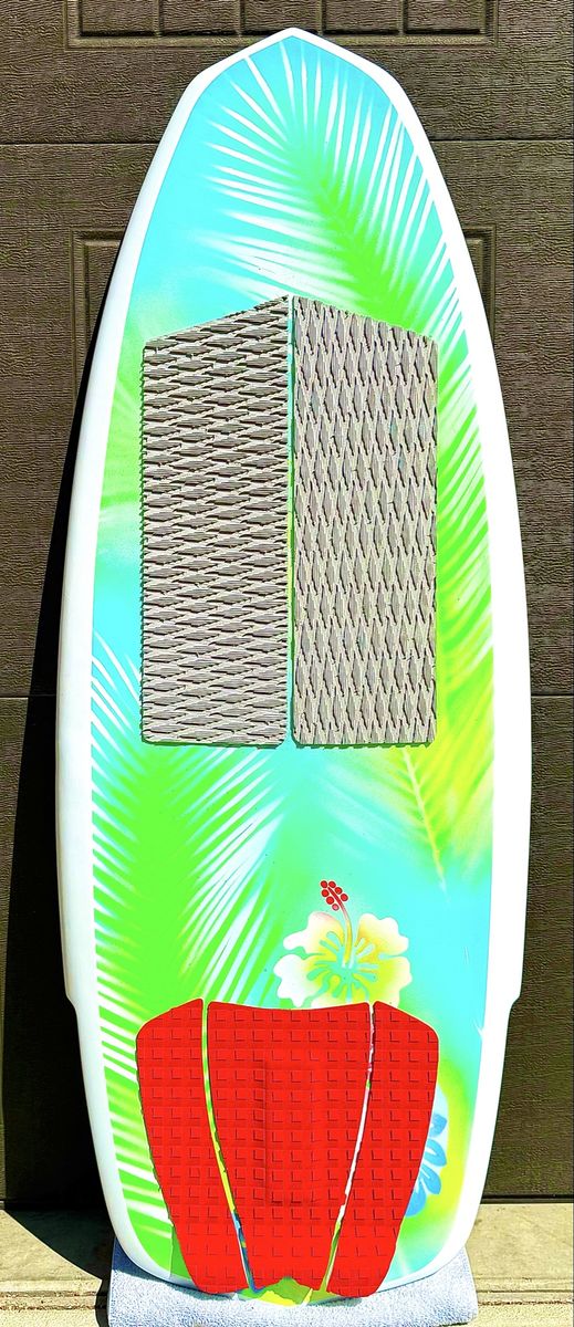 DannO Shapes, Wake Surfboard 4’-7”, 19.54 Liters