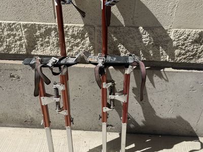 Drywall stilts