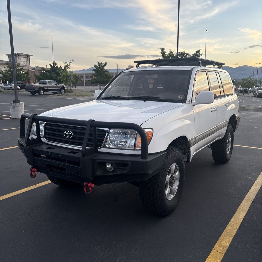 1999 Toyota Land Cruiser Base