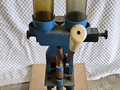 Vintage Bair Cat Shotshell Reloading Press - Blue