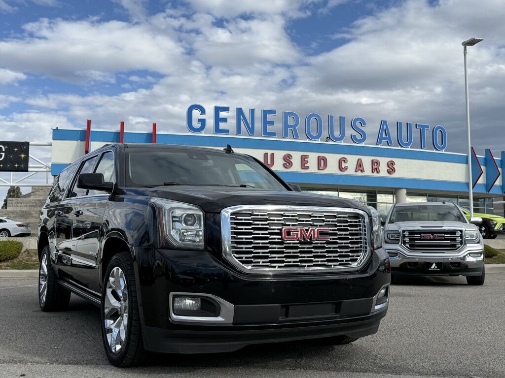 2019 GMC YUKON Denali