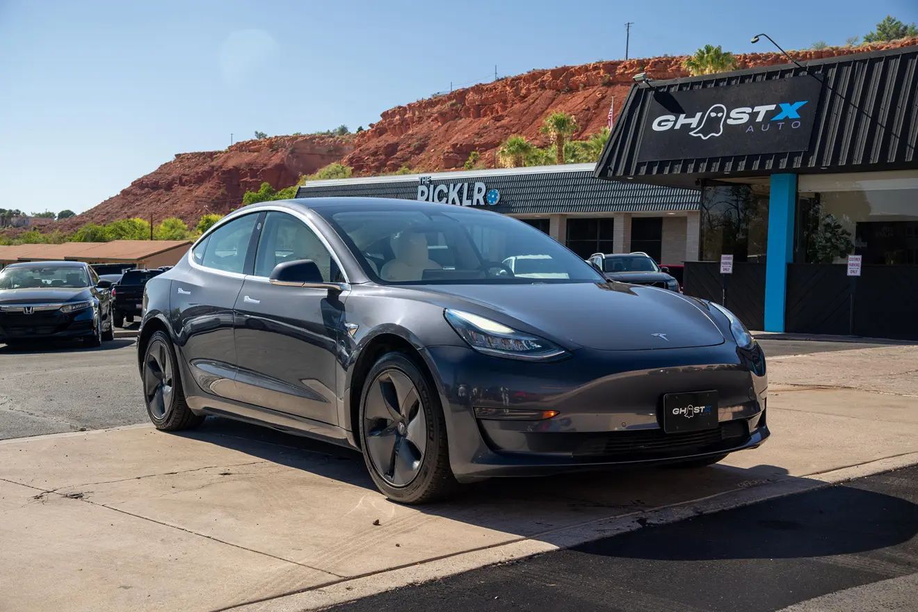 2020 Tesla Model 3 Standard Range