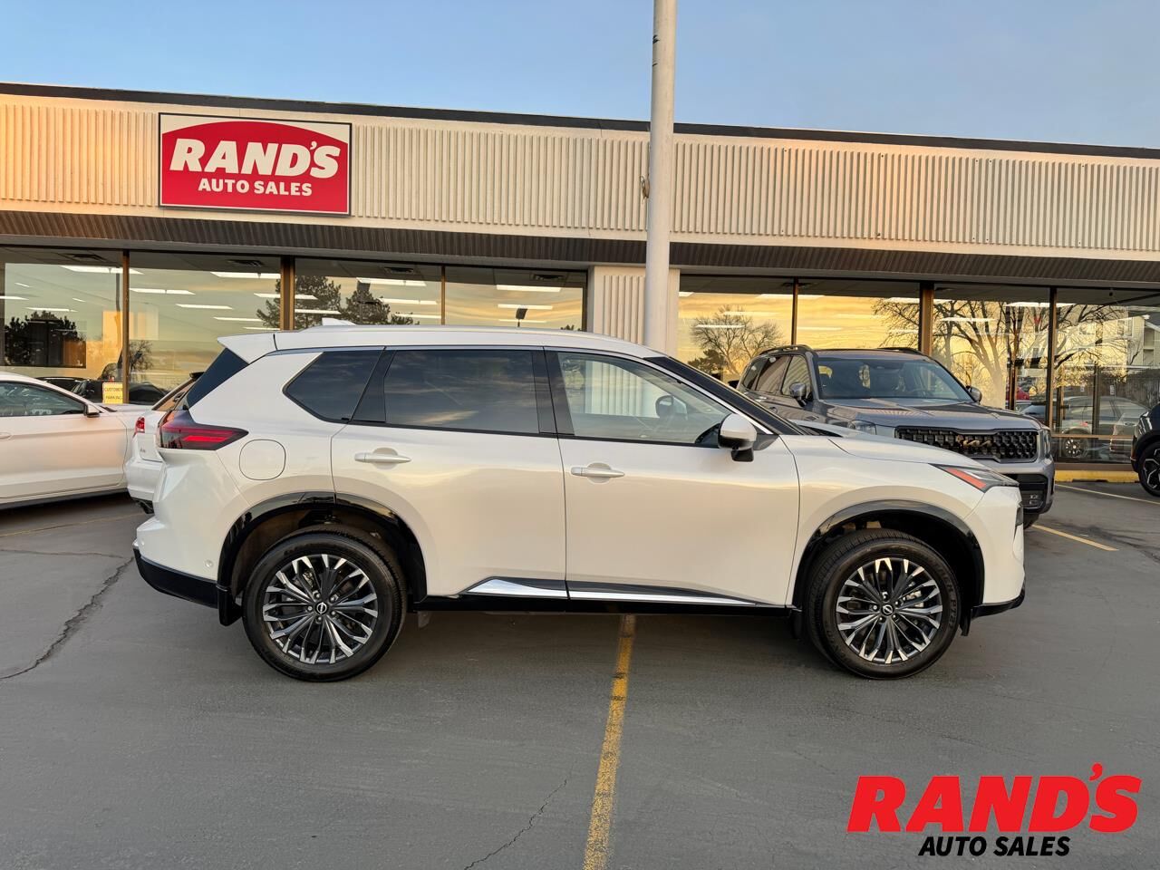 2025 Nissan Rogue Platinum