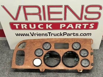 Peterbilt Dash Panel Elm Satin Gloss, Part # S64-6021-200