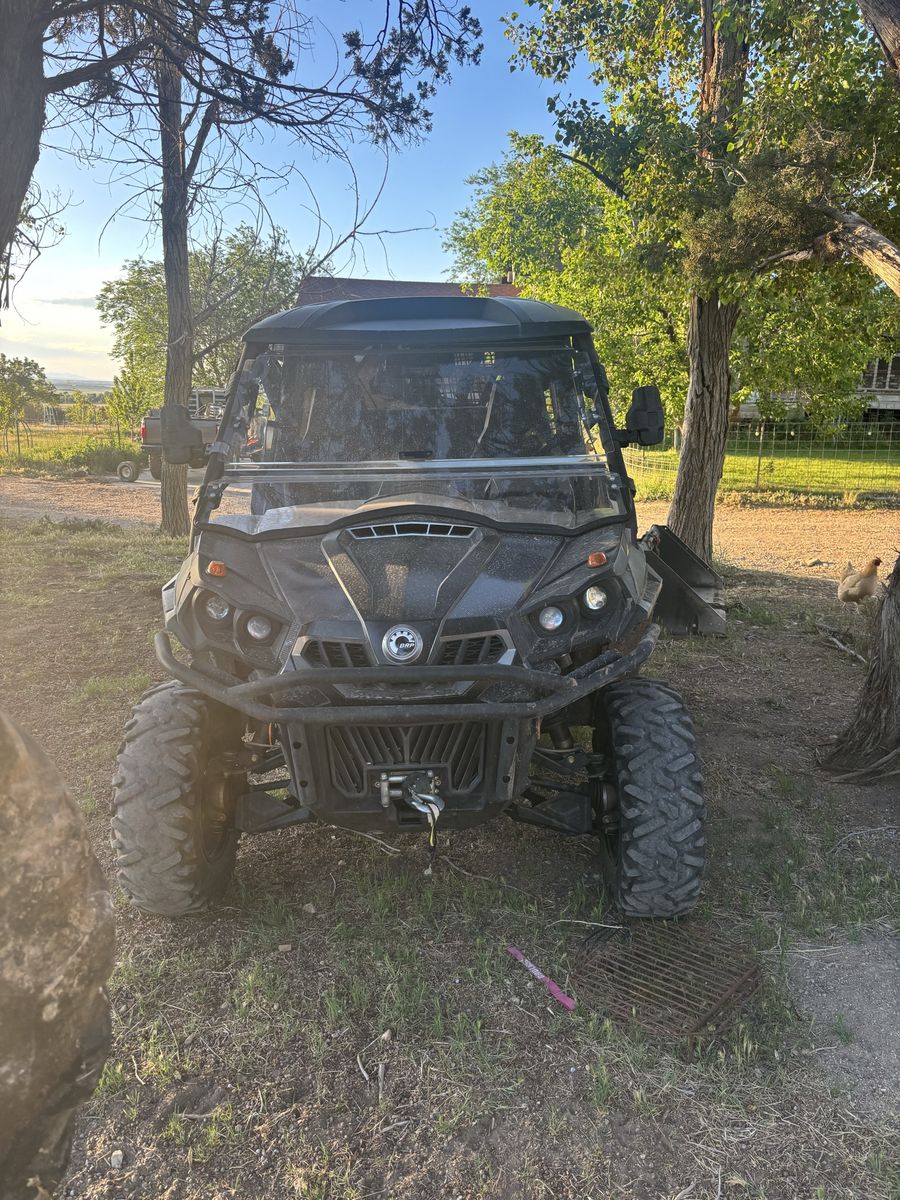 2013 Can-Am Commander 1000 limited