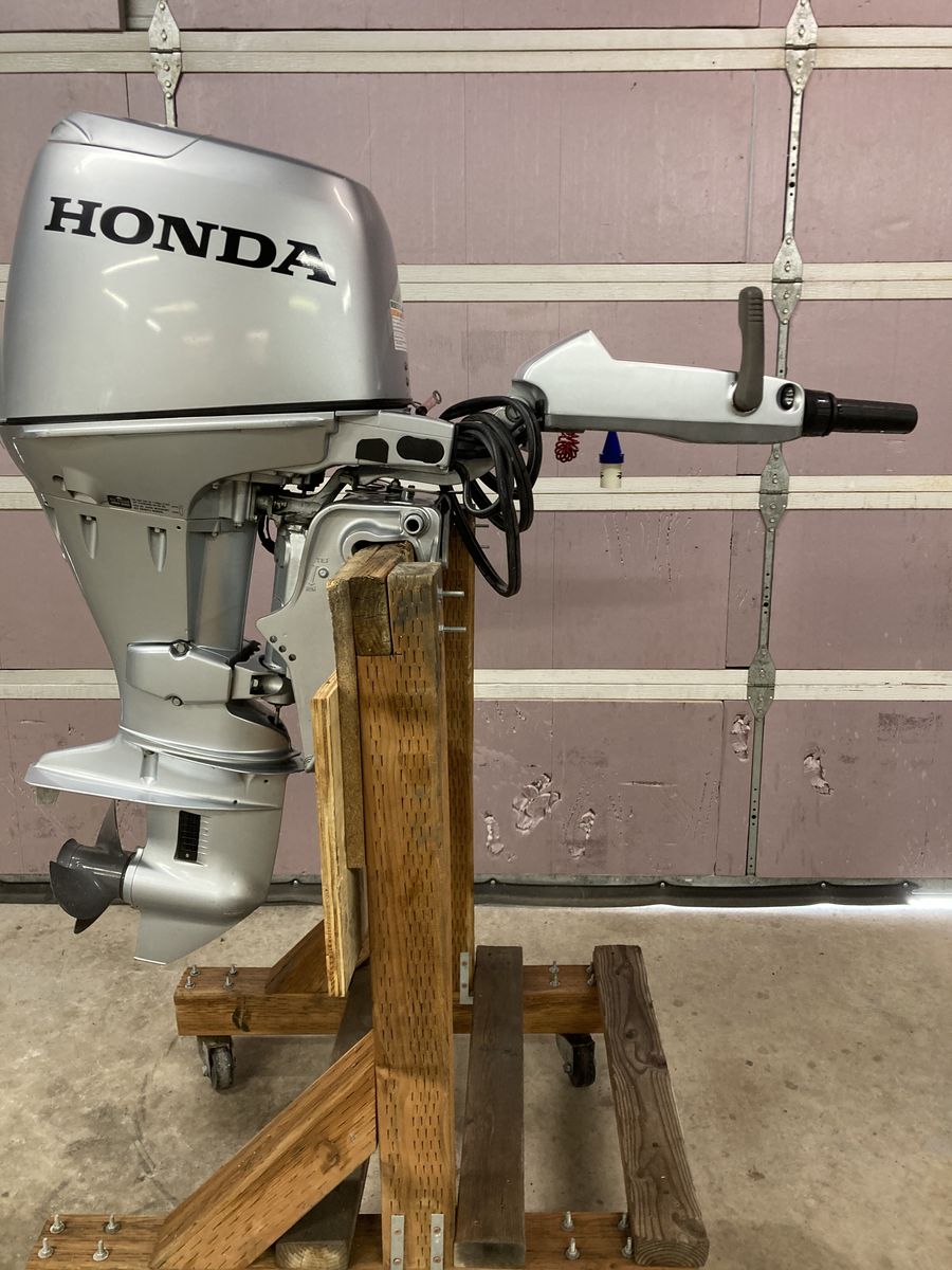 30hp Honda (12 month warranty !!! )