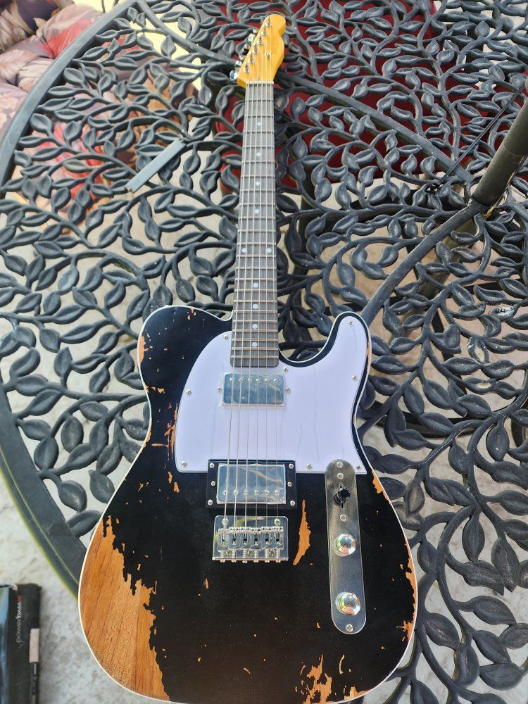 Censtar Fender Electric Guitar Black Relic Finish 