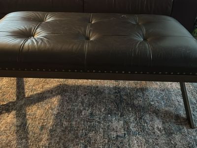 Leather ottomon
