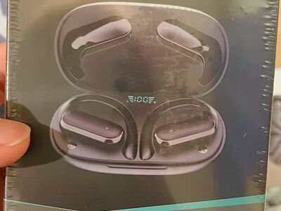 New in box Ear Hook Earphone(3 left)