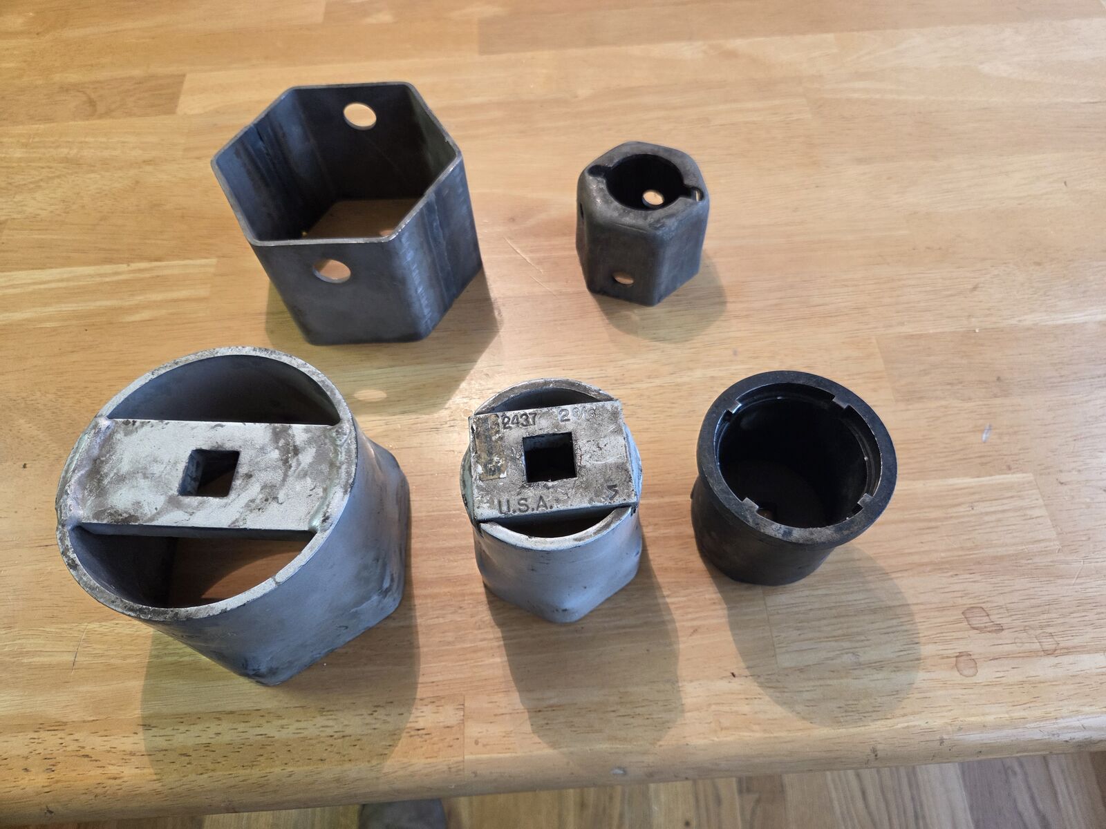 AXEL NUT SOCKETS