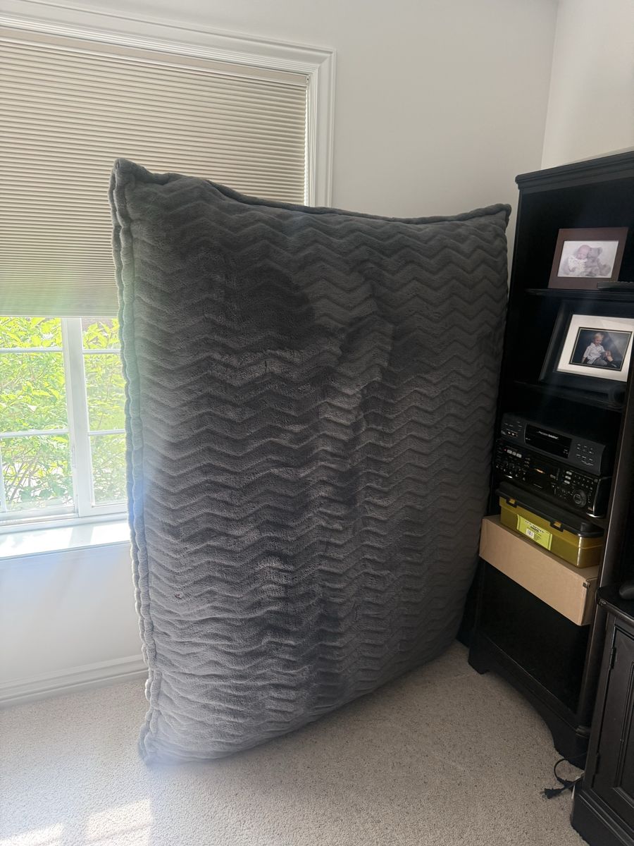 Beanbag chair