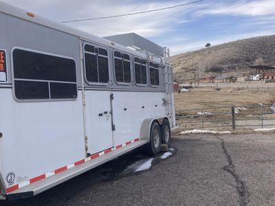 2008 Circle J Horse Trailer