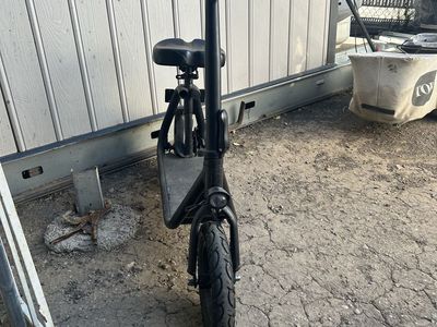 Gyroor Electric Scooter with Seat - Used, Great Condition