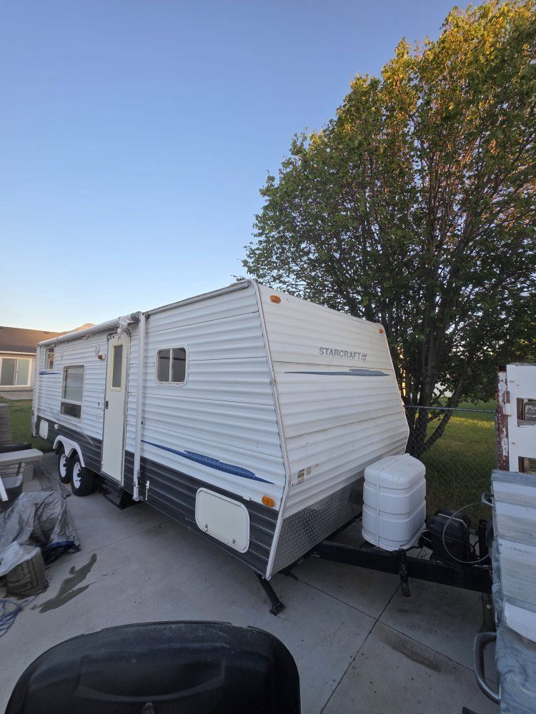 2007 starcraft 2700bh