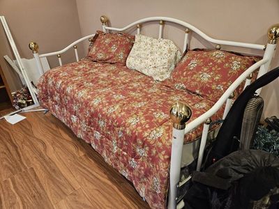 Trundle Bed