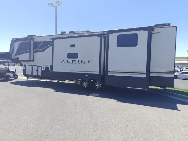 2024 AVALANCHE 378 BH