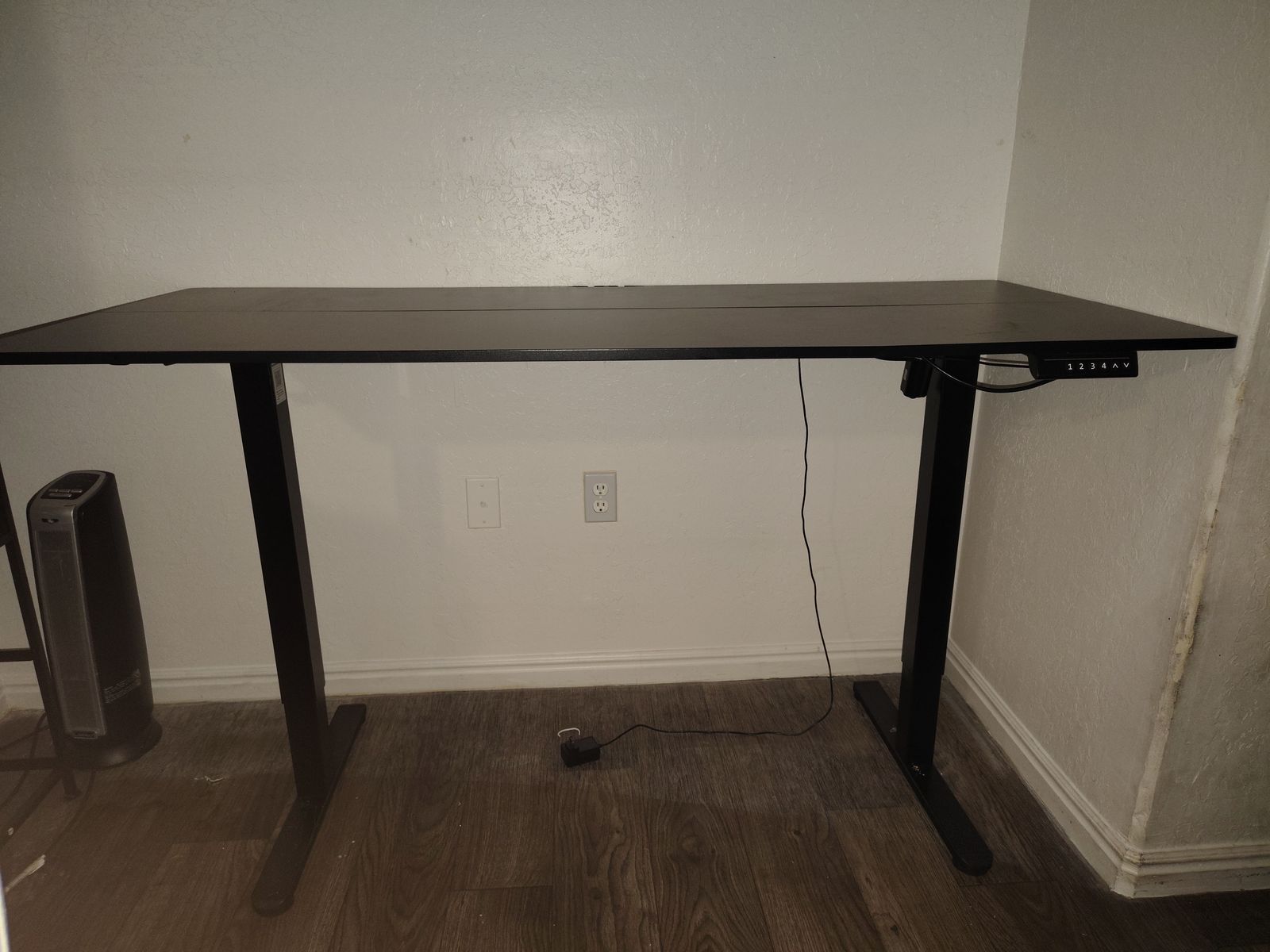 Ergonomic standing desk 