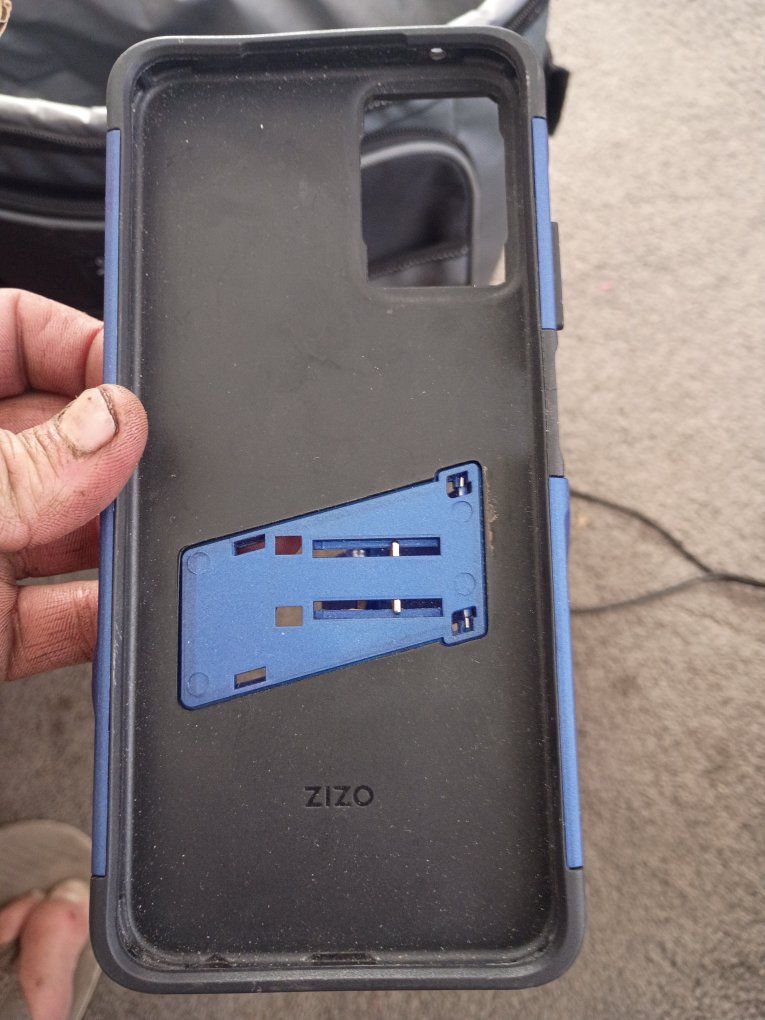 Motorola ZIZO Rugged Case & Holster – Like New –