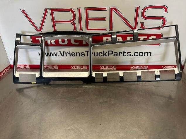 S60-1284-321 TRIM ASSEMBLY - GAUGE PANEL