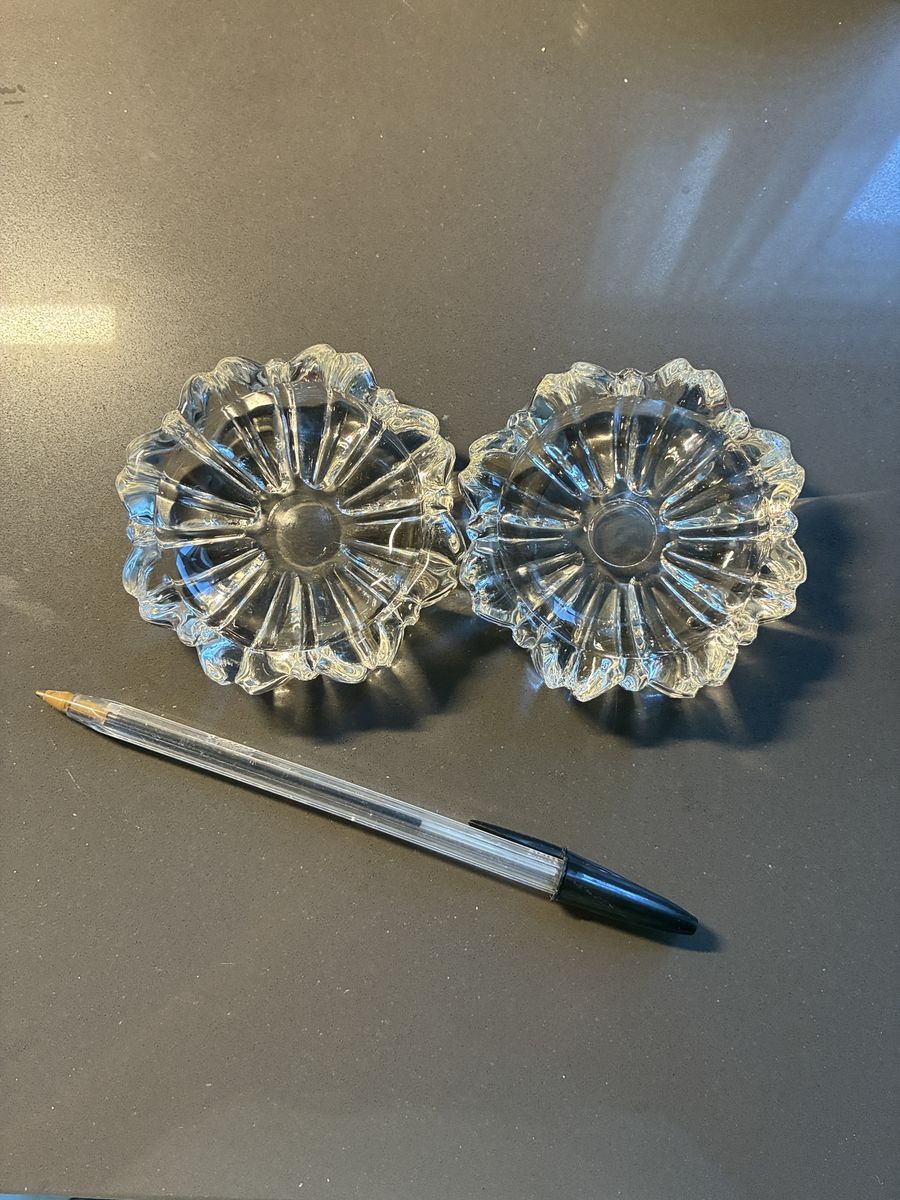 Set of 2 Vintage Clear Glass Ashtrays Starburst Sunburst Design