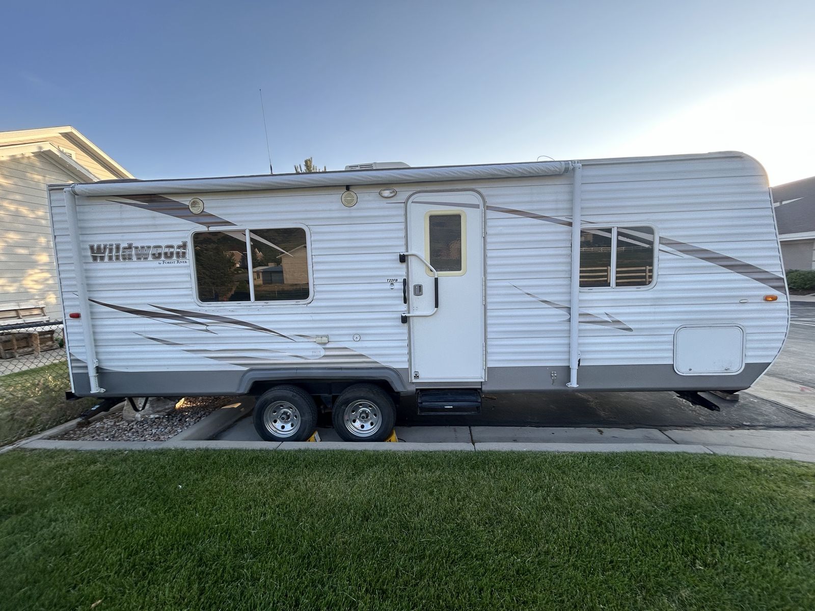 Long-term camper rental