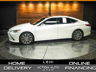 2020 Lexus ES Base
