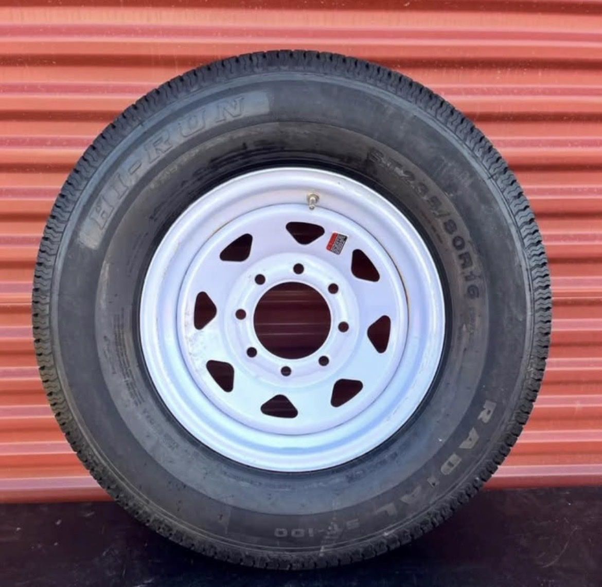 New Hi Run ST 235/80 R 16 Trailer Tires Mounted Mounted on New White Wheel Standard 8 lug Trailer Pattern Brand New